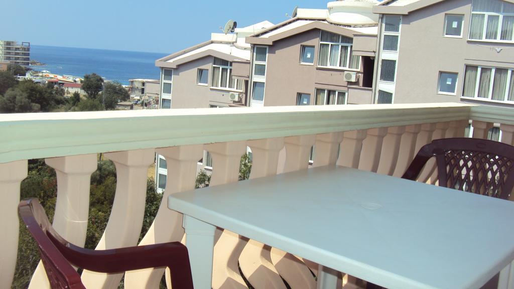 Planet Rooms Dobra Voda Exterior foto