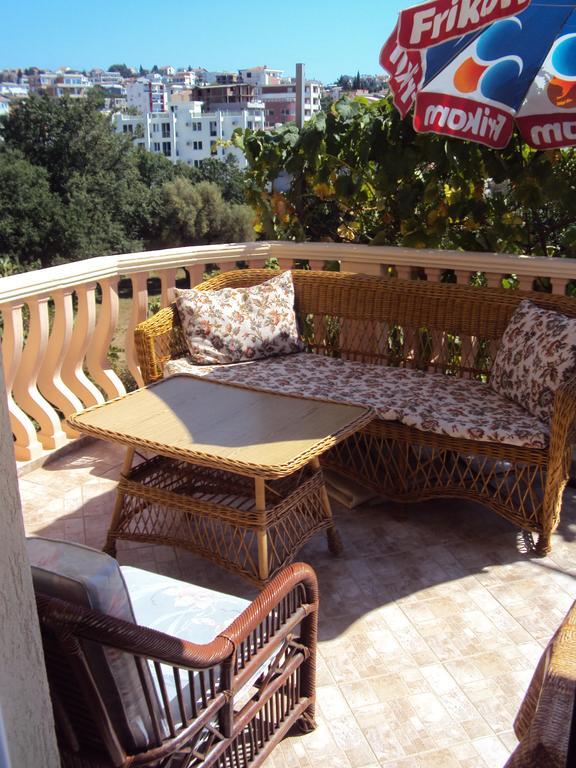 Planet Rooms Dobra Voda Exterior foto
